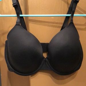 Victoria’s Secret pink bra